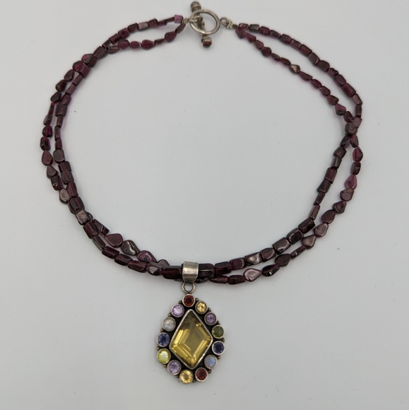 Beautiful garnet Sterling two strand necklace with multi gem's pendant - Picture 7 of 13